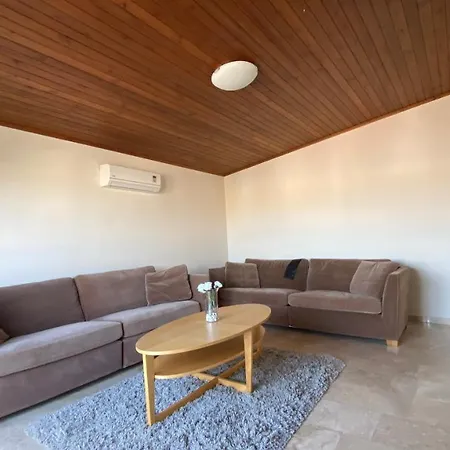 דירה Odyssey Court *